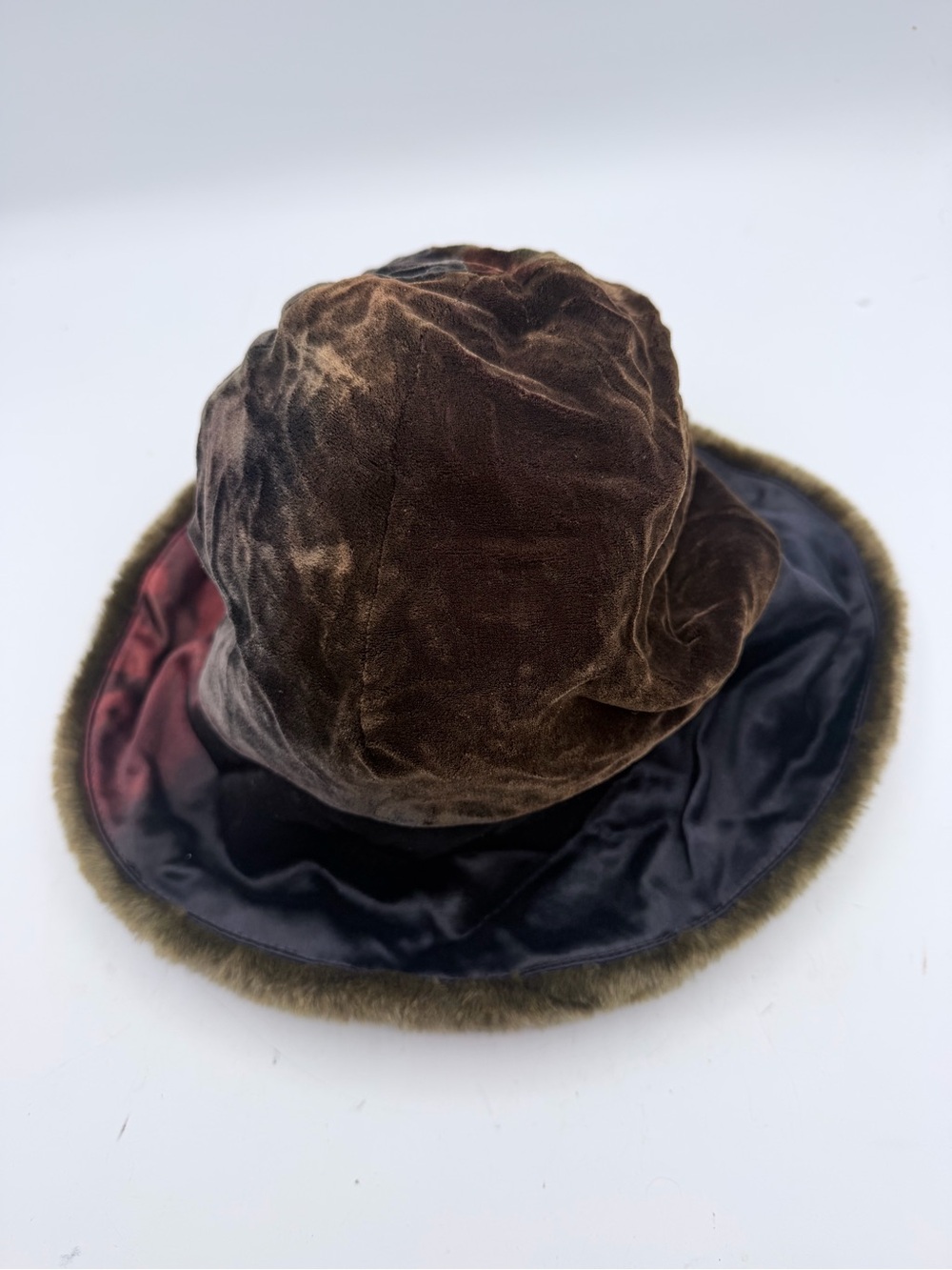 vintage 90s Von Henneberg silk brocade tapestry hat